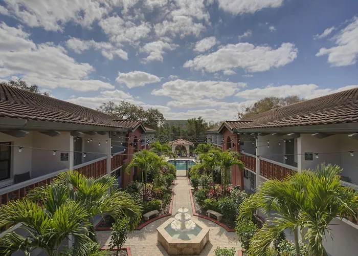 Clarion Pointe Tampa-Brandon Near Fairgrounds And Casino