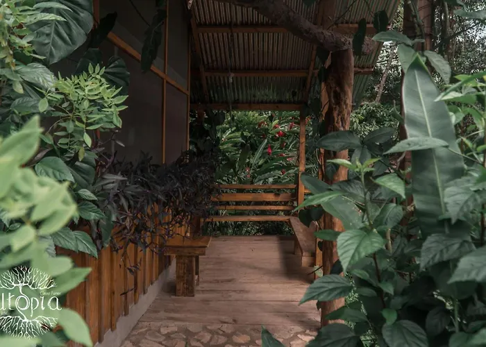 Utopia Eco Hotel