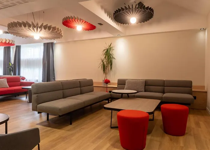 ibis Lyon Est Bron