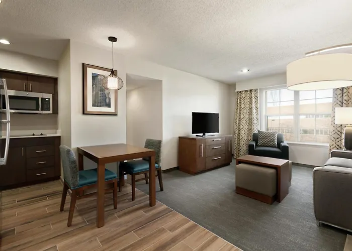 Homewood Suites By Hilton Kansas City Airport