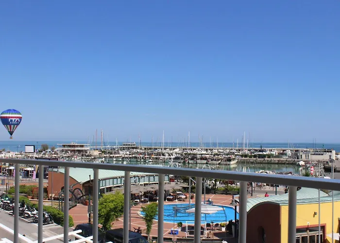 Residence Fiorella Cattolica