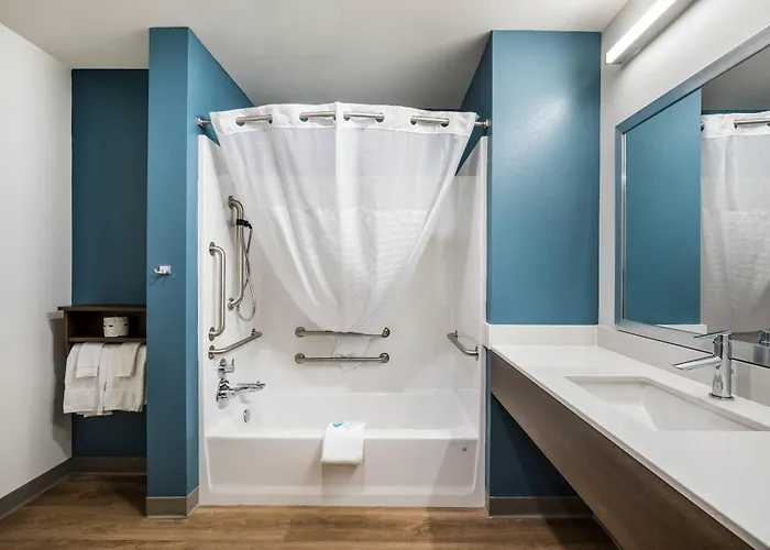 Woodspring Suites Downers Grove - Chicago