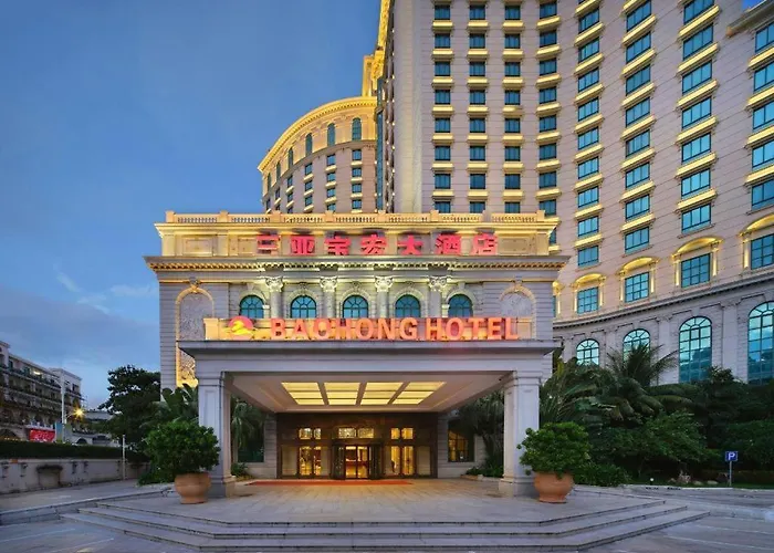 Sanya Baohong Hotel