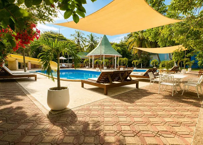Hotel Isla Azul Rosario Islands Beach & Nature