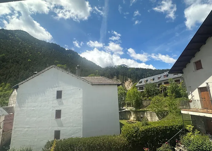 Hostal Pirineos Meliz