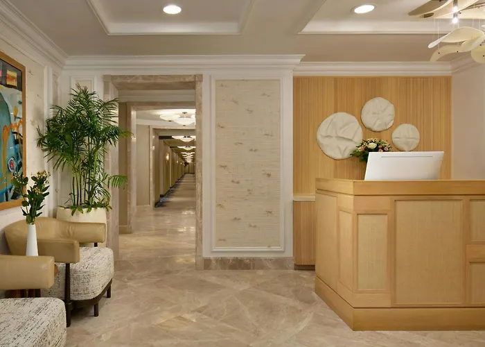 The Ritz-Carlton, Grand Cayman