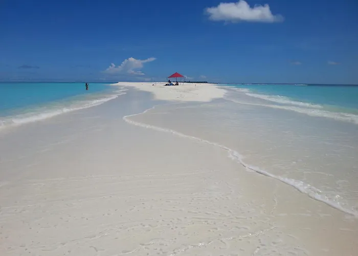Lvis Blancura Hotel Dharavandhoo
