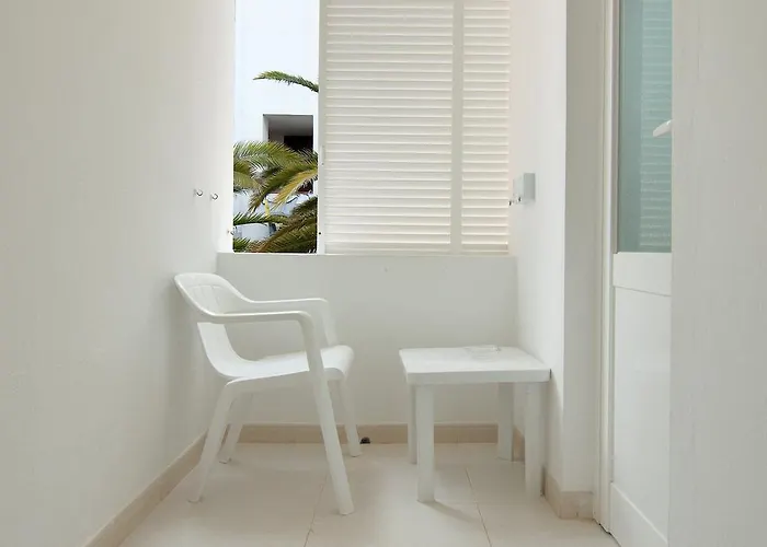 Hostal Capri Es Pujols