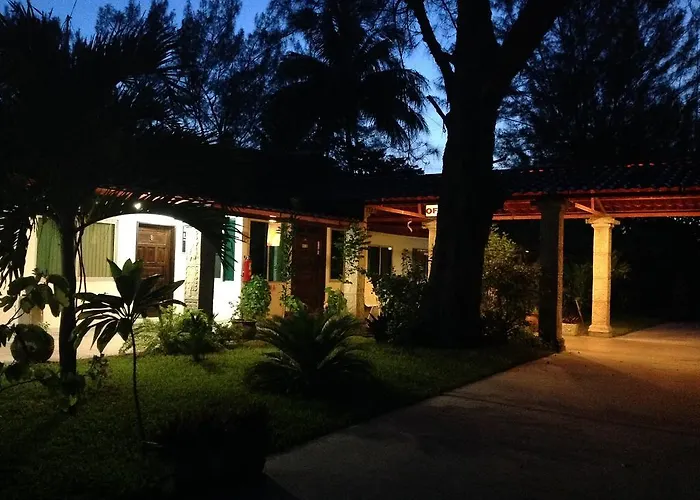 Freedom Shores "La Gringa" Hotel - Universally Designed