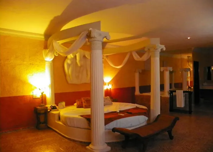 Motel Moon Tematico - Adults Only Opichén