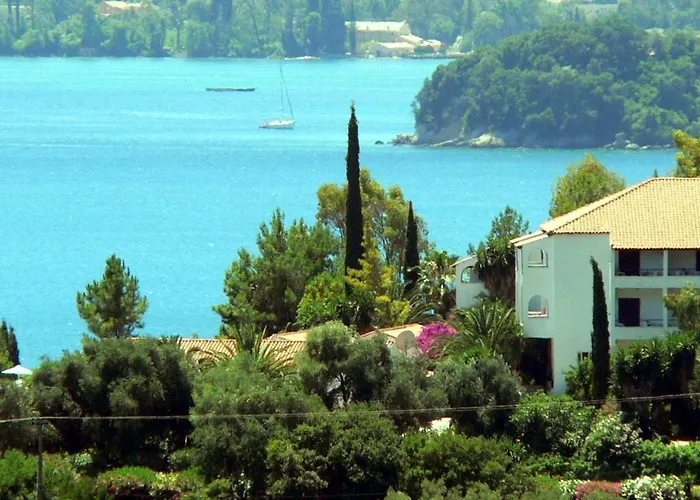 Nautilus Barbati Hotel