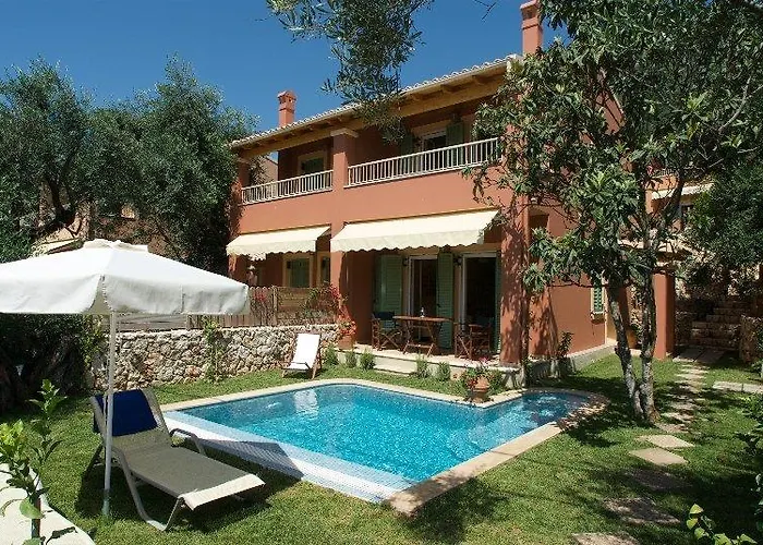 La Riviera Barbati Seaside Luxurious Apartments - Corfu Mparmpati