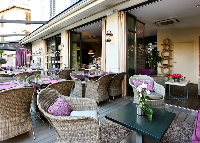 La Place Boutique Hotel Antibes
