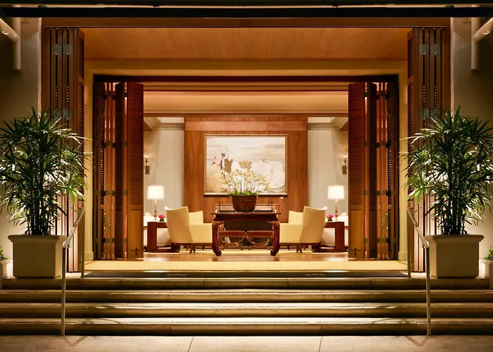 Halekulani - No Resort Fee