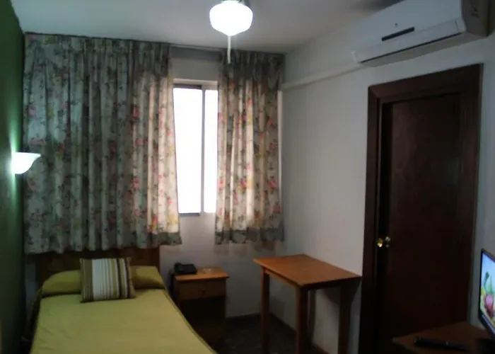 Pension Americano Almería