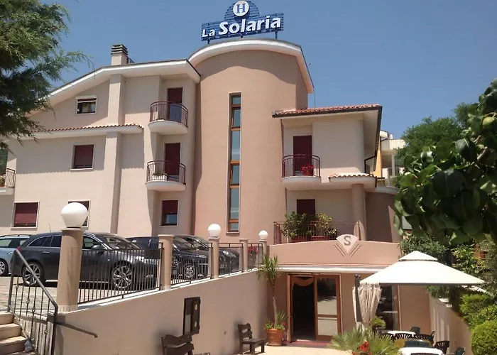 E Appartamenti La Solaria Con Parcheggio Gratuito A Soli 450 MT Dalla Nuova Basilica Di Padre Pio
