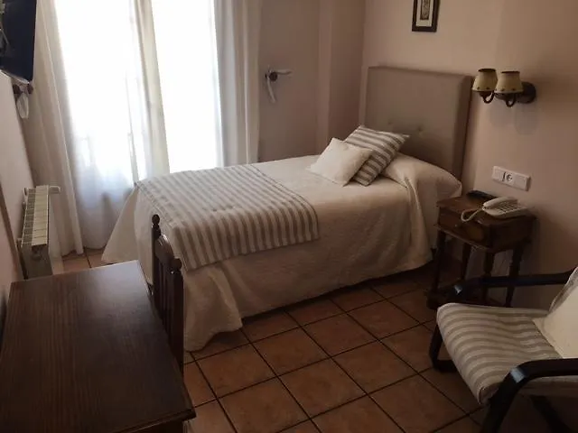 Hotel Patri Huéscar