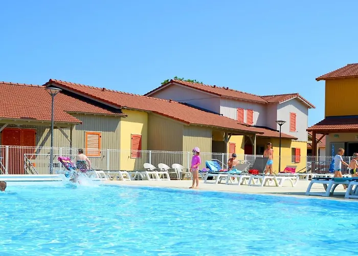 Lagrange Grand Bleu Vacances - Residence La Grenadine