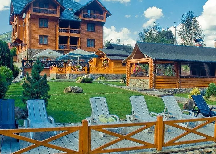 Forest House Tatariv
