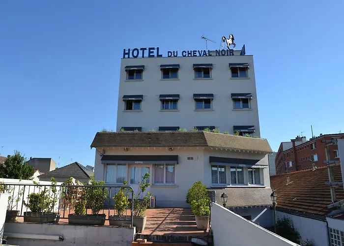 Le Cheval Noir Hotel Paris Pantin