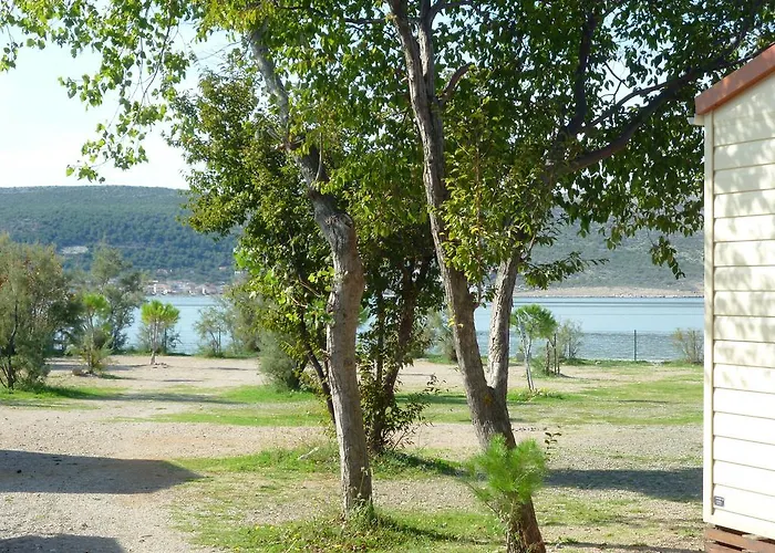 Campsite Pisak - Mobile Homes By The Sea Seline