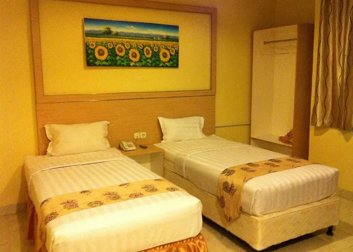 Hotel Paramount Biringkanya