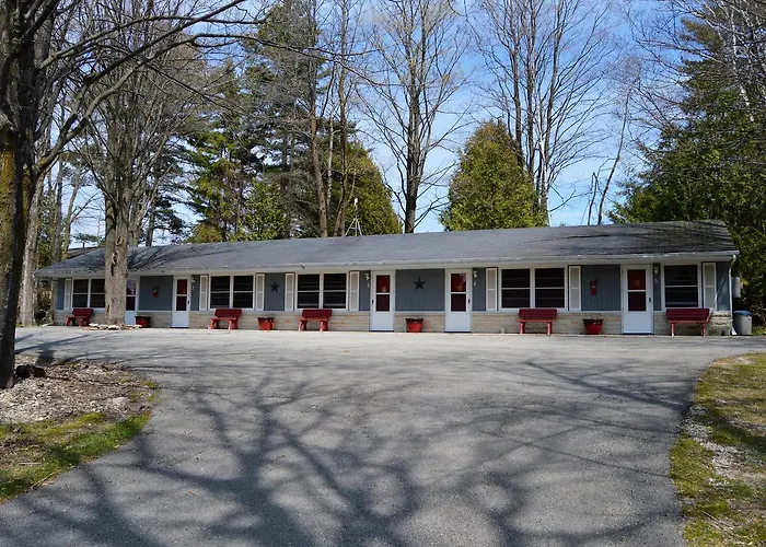 Baileys Sunset Motel