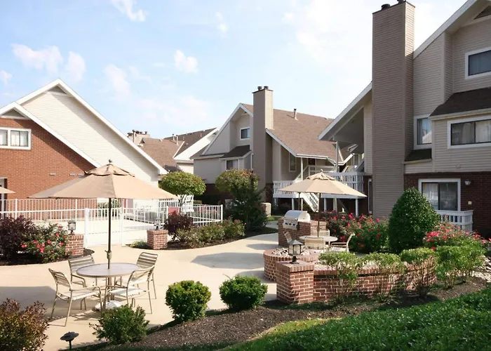 Hawthorn Suites By Wyndham Tinton Falls