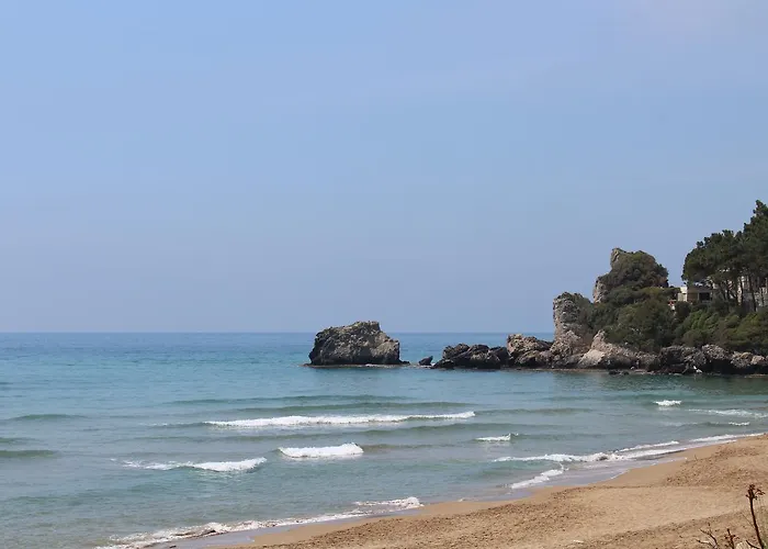 Glyfada Gorgona Apartments