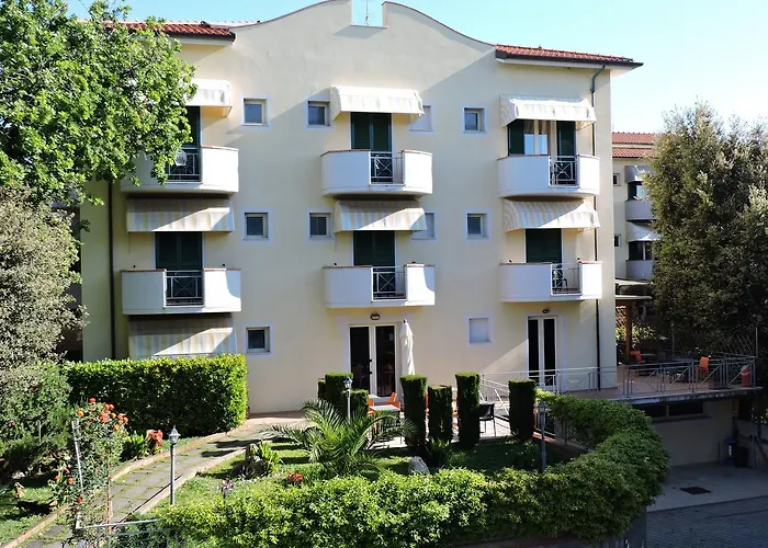Hotel Il Pino San Vincenzo