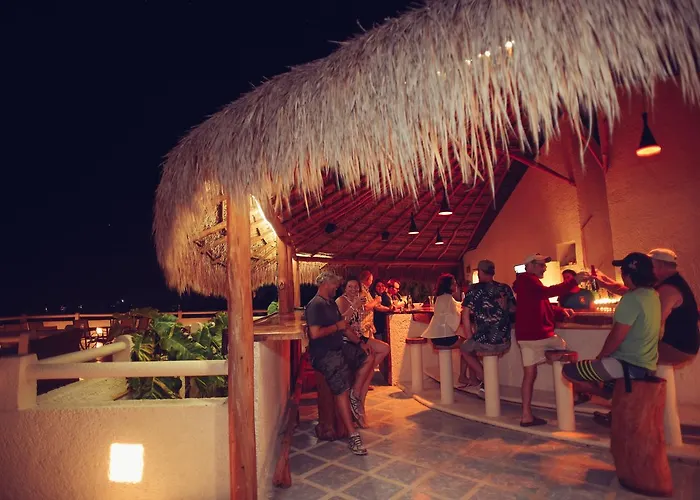 Aquatech Villas Derosa Resort Akumal