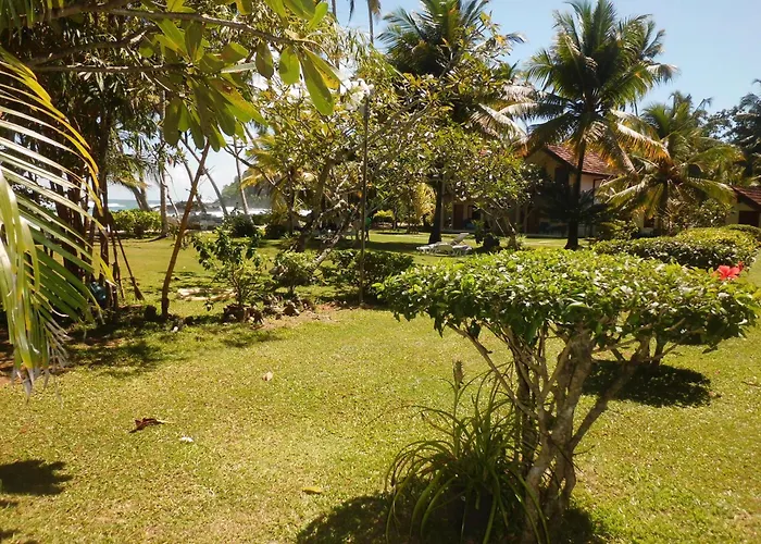 Paradise Beach Club Mirissa