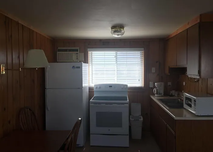 Waters Edge Motel Alpena