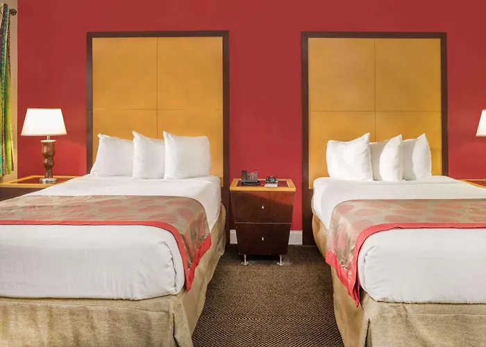 Hotel Ramada By Wyndham Miami Springs/Miami International Airport