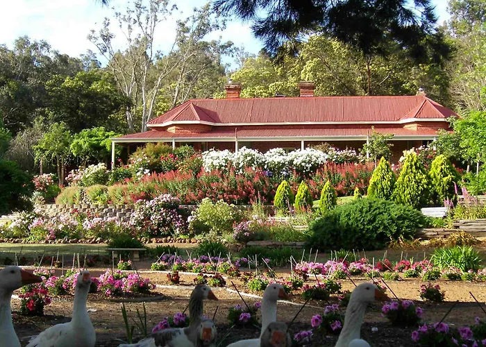Ford House Bed & Breakfast