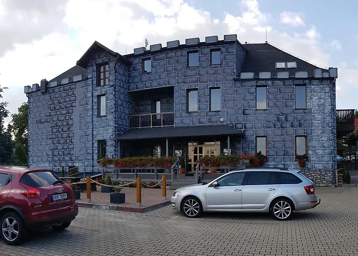 Hotel Camelot