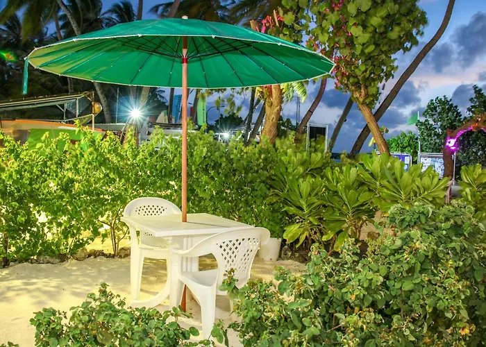 Salt Beach Hotel
