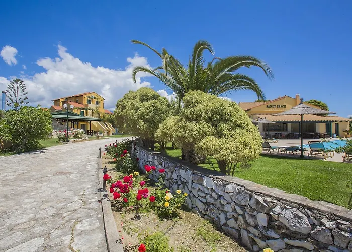 Sandy Beach Villas And Apartments Svoronata