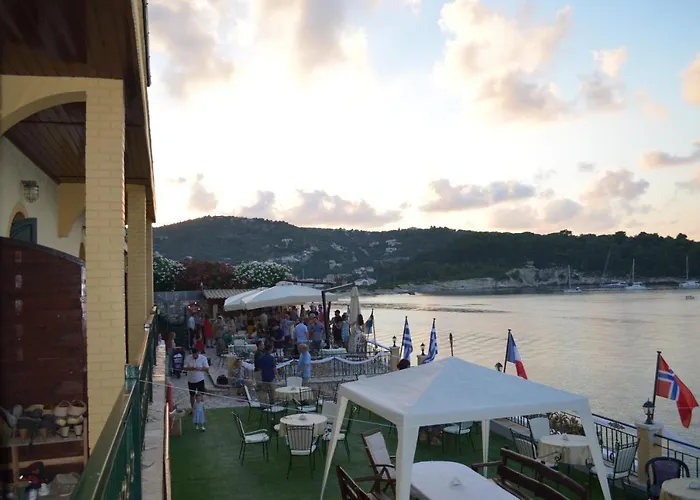 Margina Residence Hotel