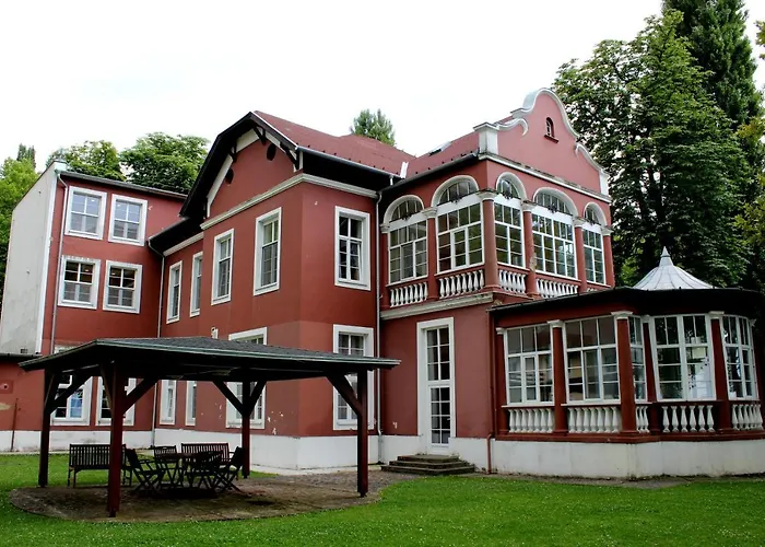 Bf Hotel