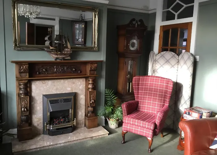 Lee-Side B&B