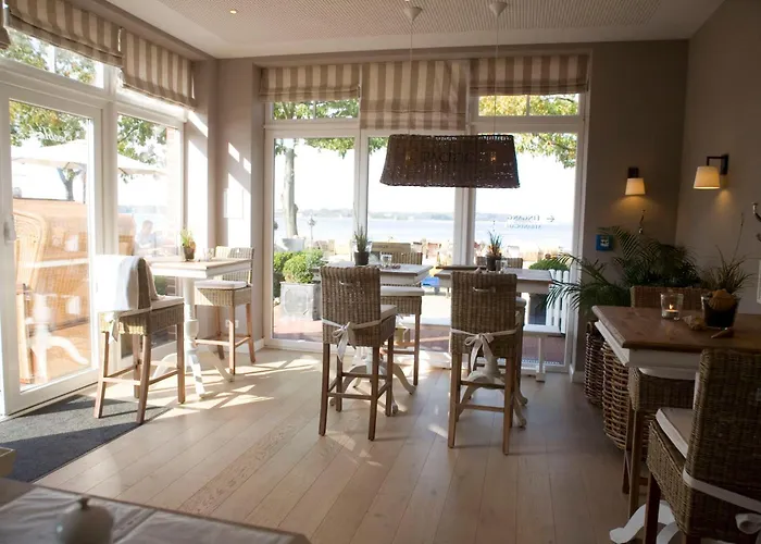 StrandHotel Seeblick, Ostseebad Heikendorf