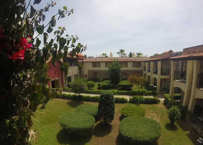 Tiana Beach Resort Turgutreis