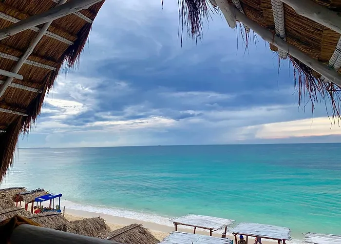 Nena Beach Club &