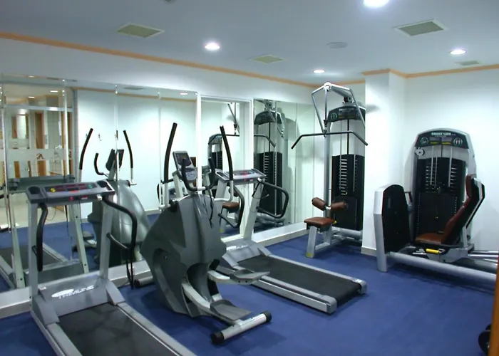 Denizkizi Hotel Karavas 