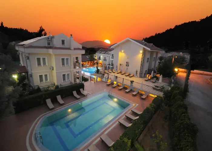 Sea Breeze Hotel And Apartments