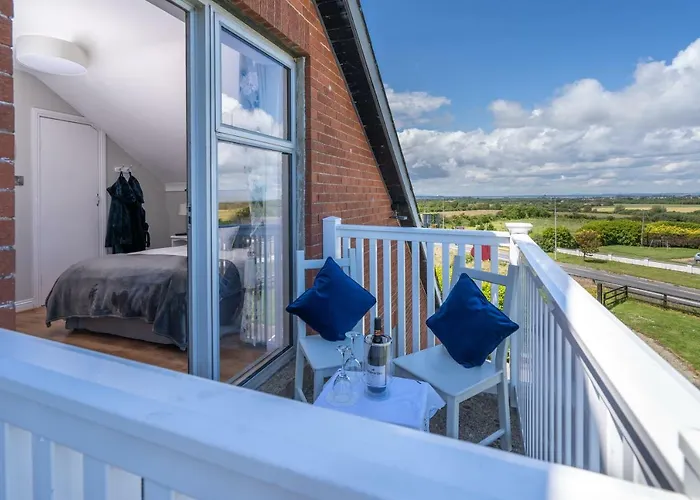 Coral Gables Guesthouse & Campsite Rosslare Harbour