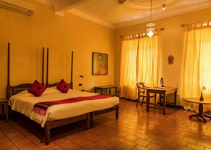 Old Harbour Hotel Kochi