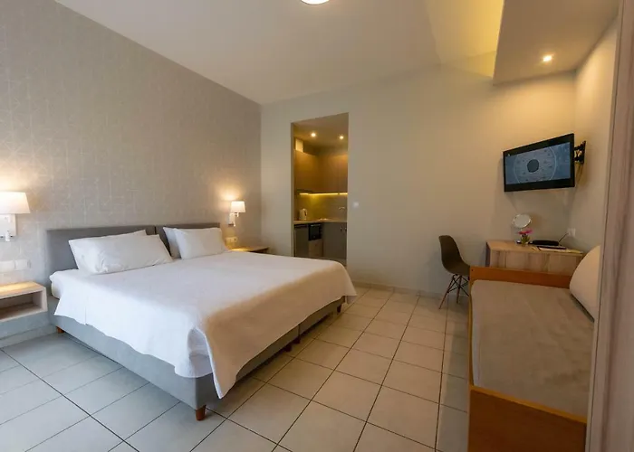 Theoxenia Hotel Apartments Chrani