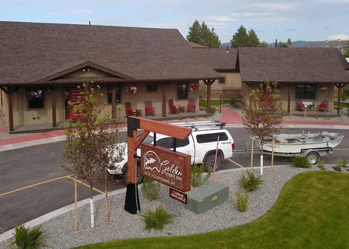 Golden Stone Inn